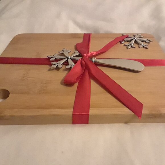 Bamboo Cheese Board With Spreader Set New In Box - Picture 1 of 8